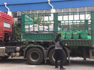 鲁蒙VRA-LM<i style='color:red'>混凝土结构防腐</i>涂料终成型的涂膜的性能因为拌和分相的不而大